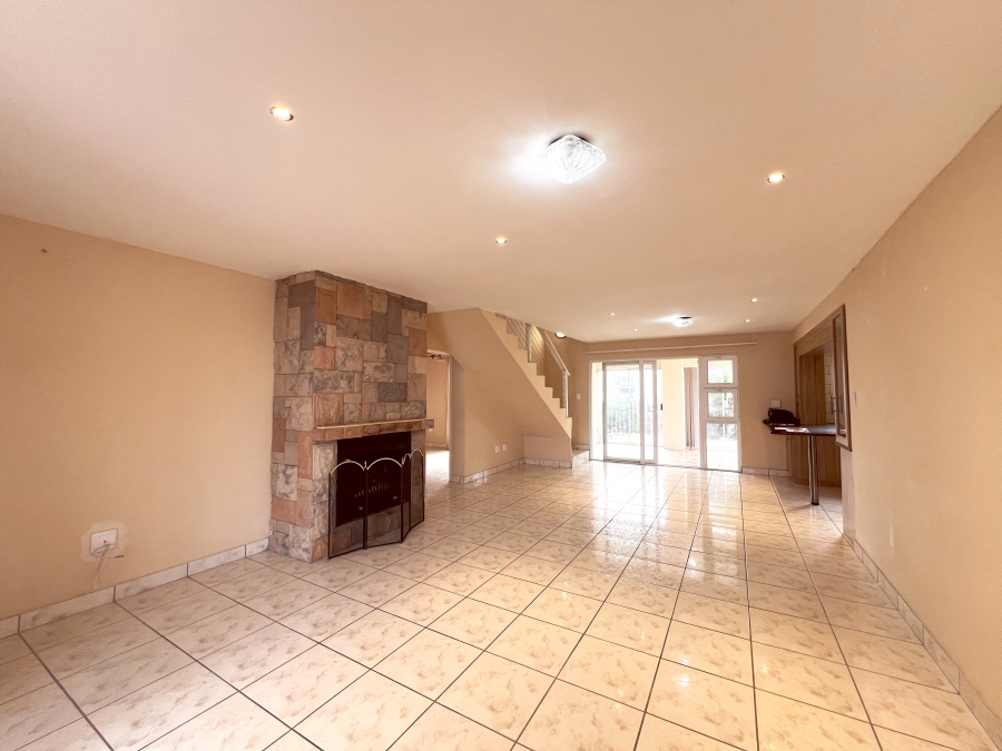 4 Bedroom Property for Sale in Laguna Sands Western Cape